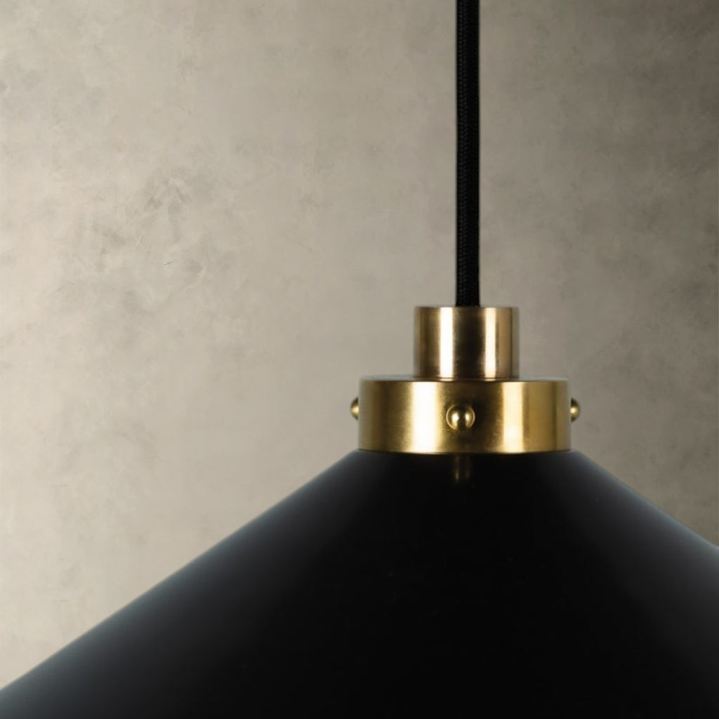Clivedon Pendant