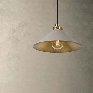 Clivedon Pendant