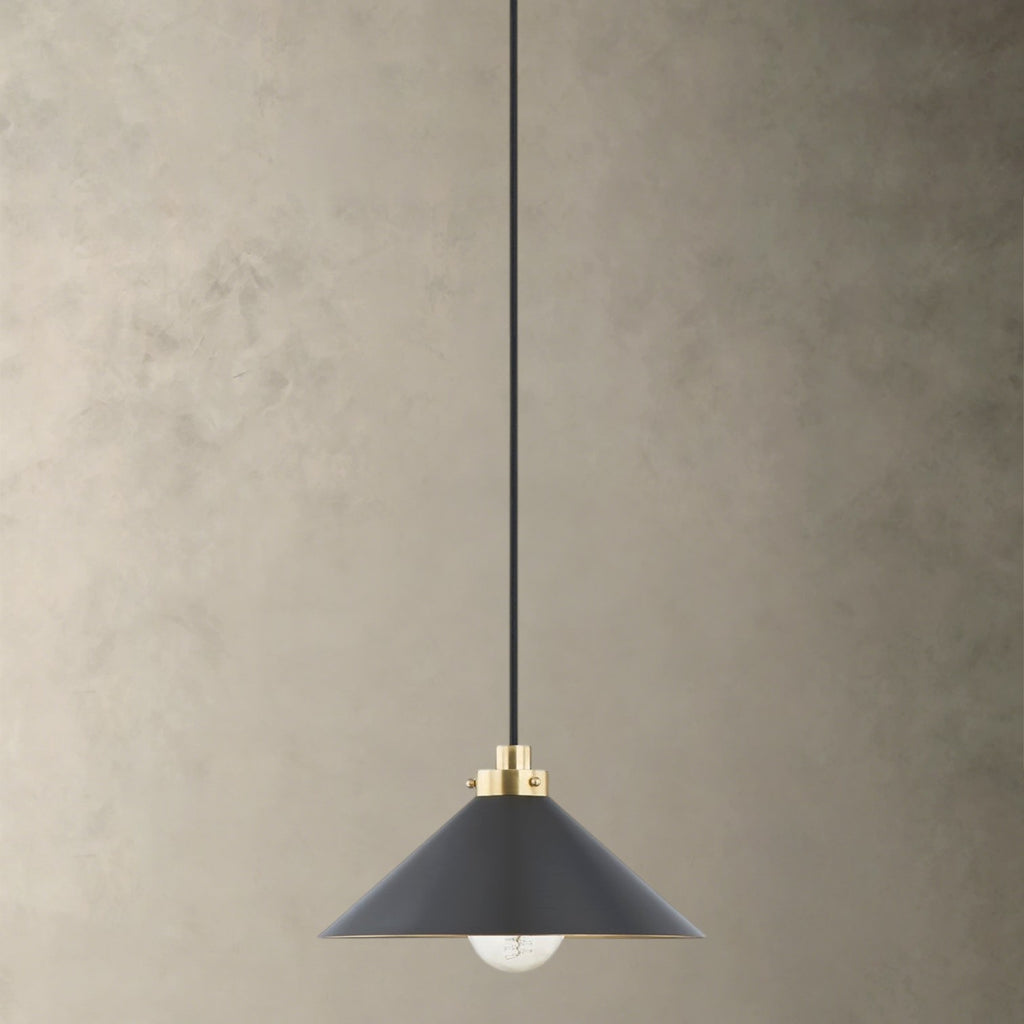 Clivedon Pendant