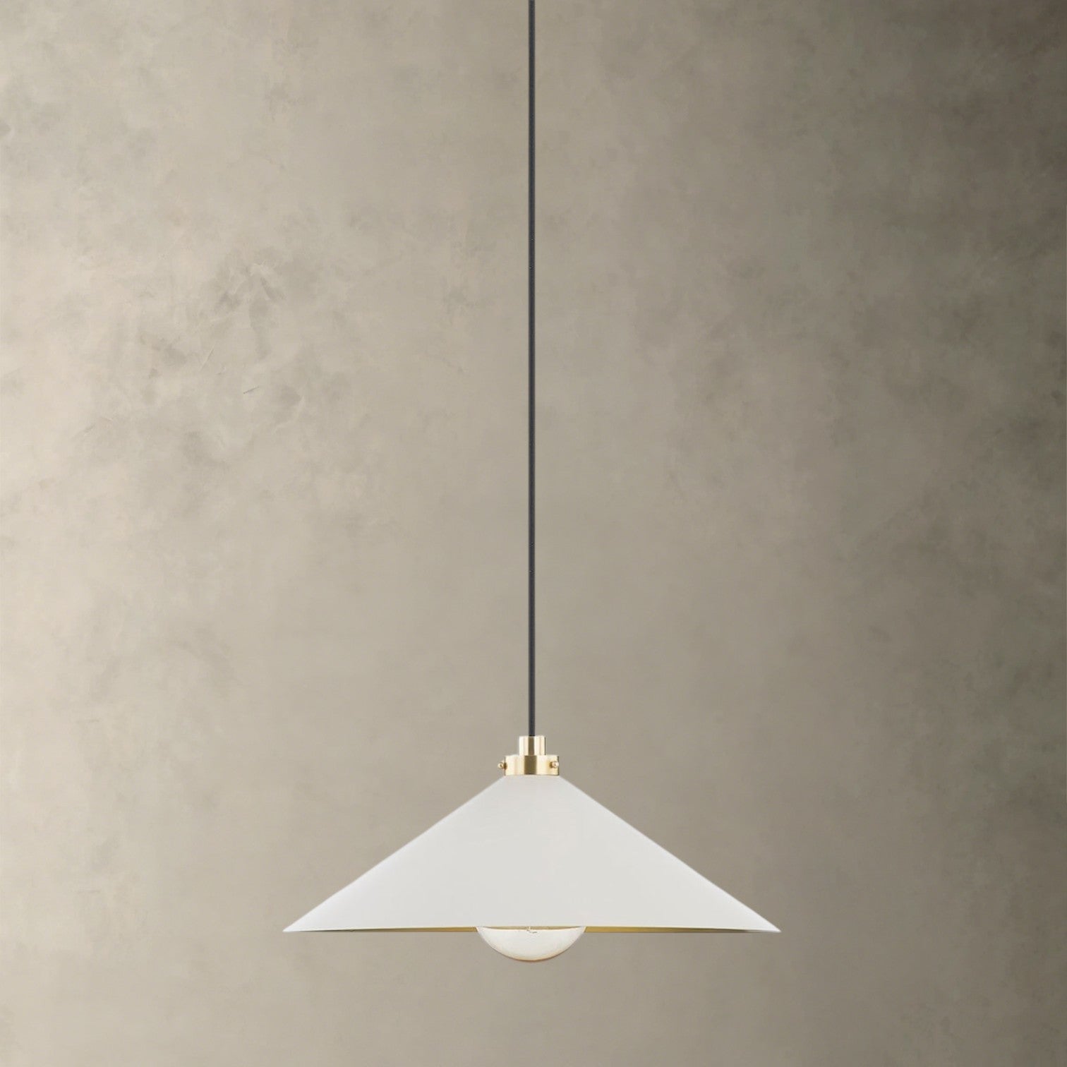 Clivedon Pendant