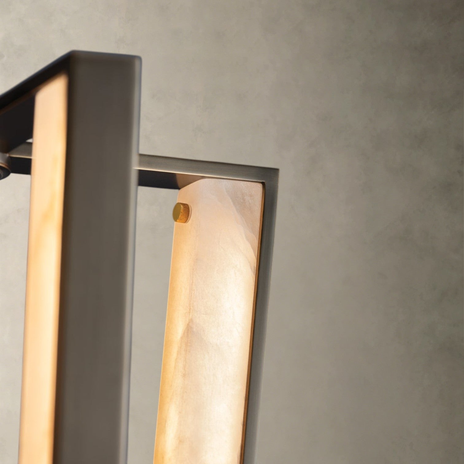 Edgemere Pendant