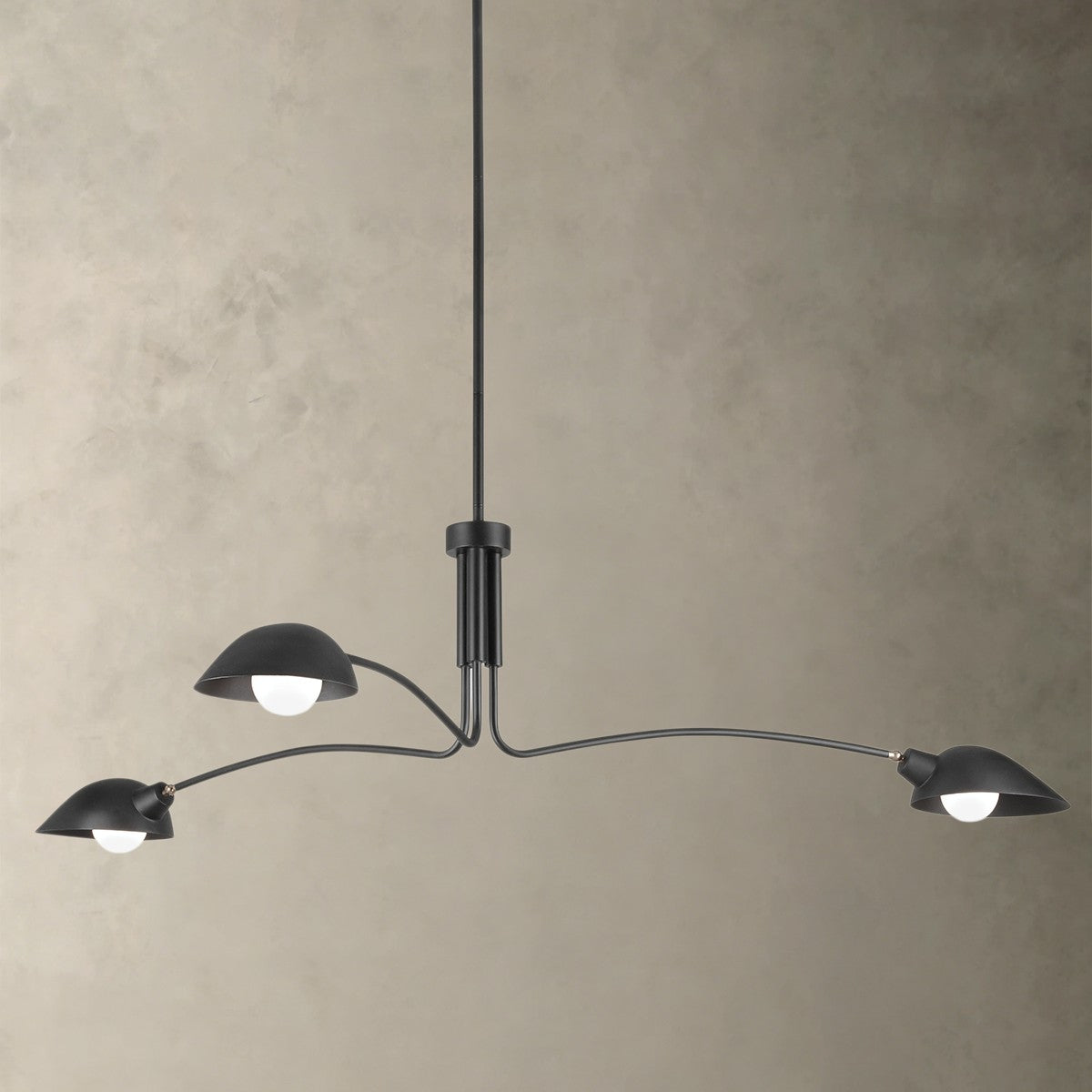 Leo Chandelier