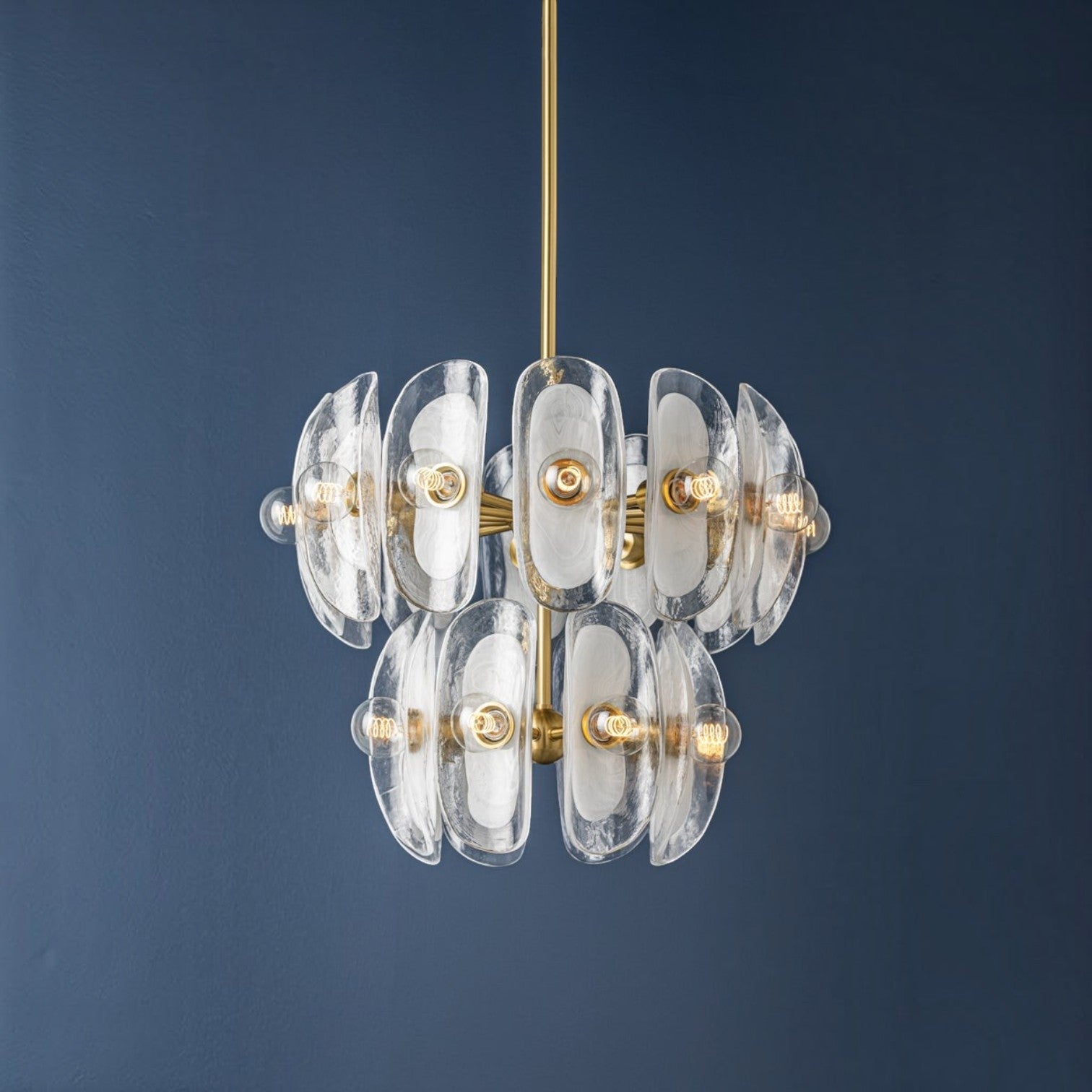 Hilo Chandelier