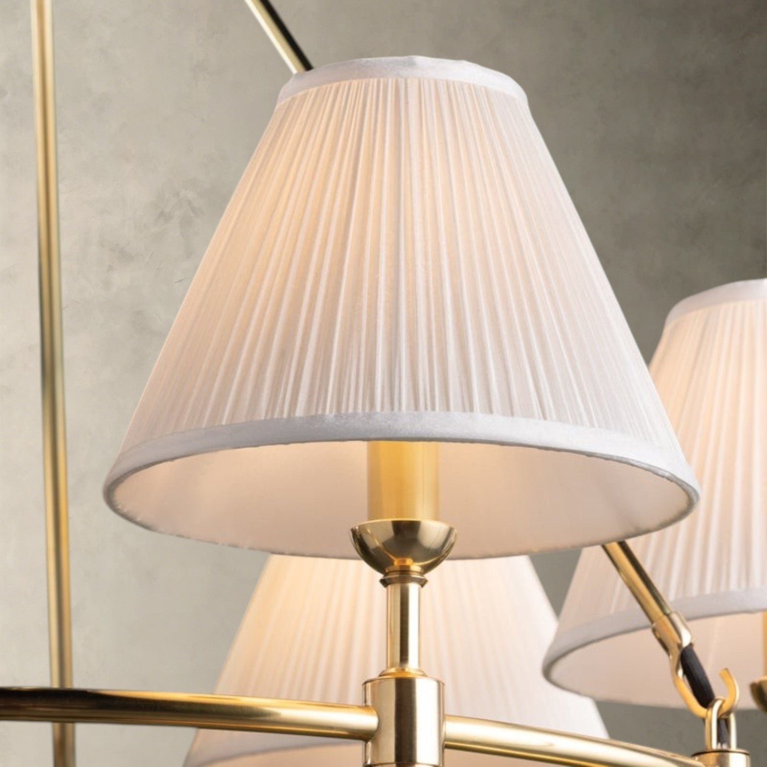 Howard Chandelier