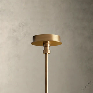 LUMENS LAMP Hastings 圆形吊灯的古铜色金属顶盖和悬挂杆细节