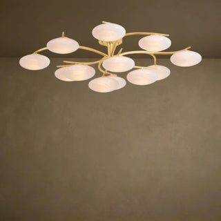 LUMENS LAMP Bayberry 45英寸吸顶灯，采用复古金叶饰面，配有12个云朵状玻璃灯罩，呈现现代有机设计风格。