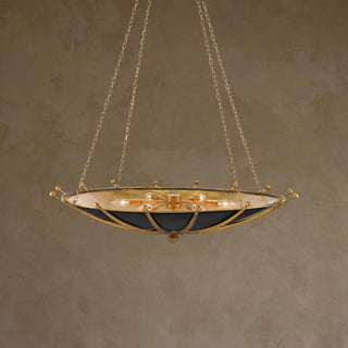 LUMENS LAMP Fontaine 吊灯，采用锻铁材质，结合古董金箔、现代金箔与缎面黑色饰面，呈现好莱坞华丽风格。