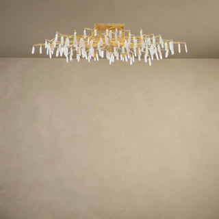 LUMENS LAMP Forest Light 半吸顶灯，采用洗旧卢塞恩金色锻铁树枝设计，装饰有天然水晶石英，展现奢华自然风格。