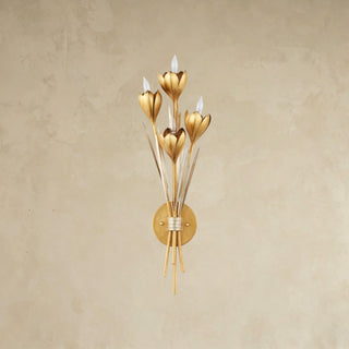 LUMENS LAMP Hortensia 壁灯，采用锻铁材质，饰有金色和银色叶片，呈现花朵造型，四灯设计，优雅精致。