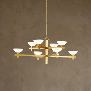 LUMENS LAMP Poitou 八头吊灯，采用当代金色叶片饰面和乳白色玻璃碗状灯罩，呈现现代简约风格。