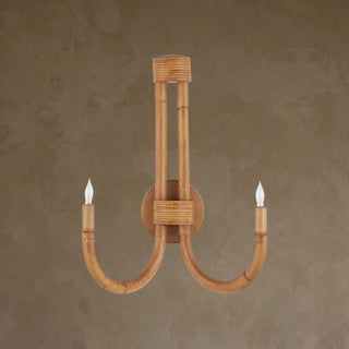 LUMENS LAMP Samsara 双灯壁灯，采用天然藤条和锻铁制成，具有马鞍棕色饰面，适合海岸风格装饰。