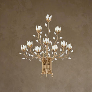LUMENS LAMP Star Magnolia 壁灯，采用古铜色金属、白色花朵和手工压制玻璃叶片，具有 10 个向上照明的灯头。