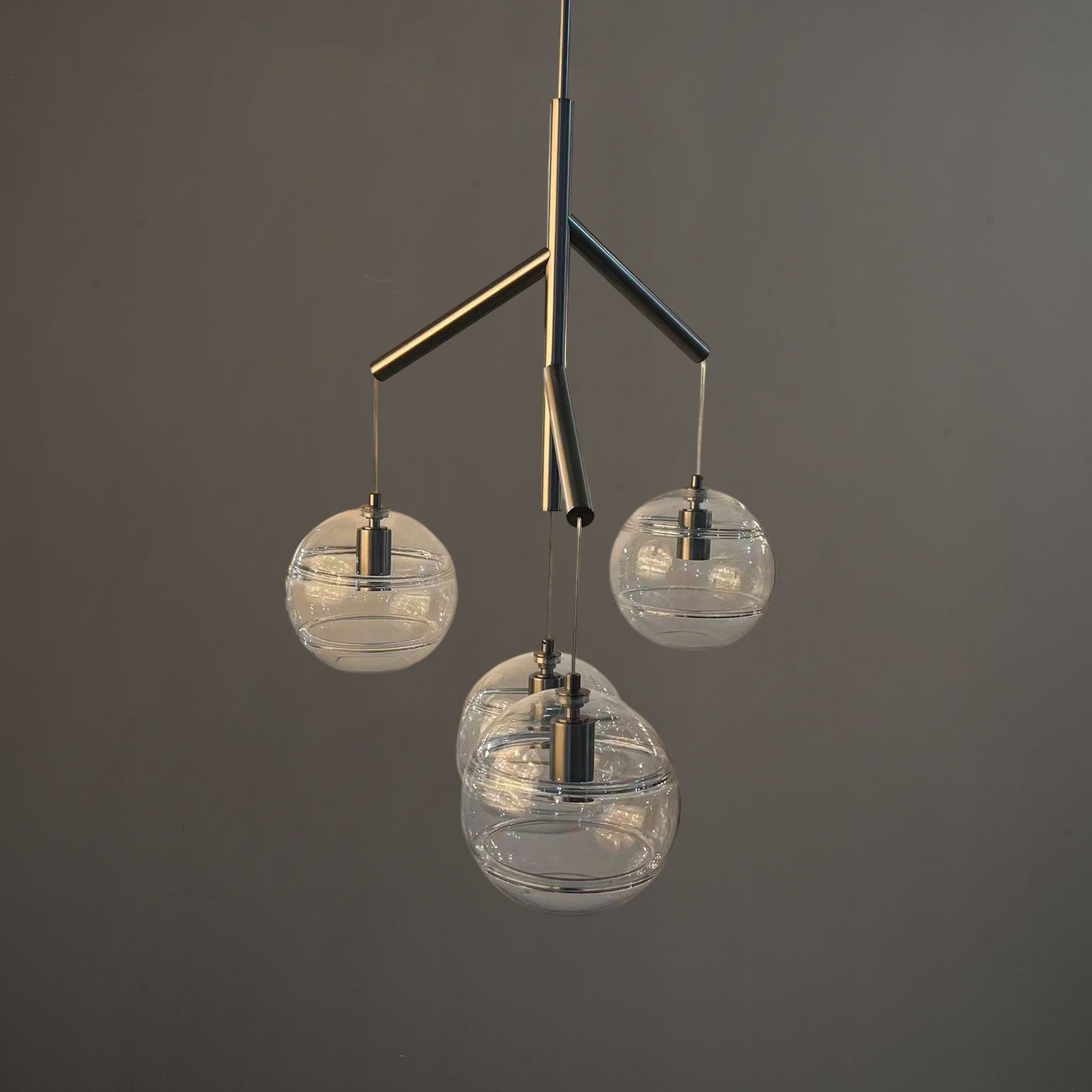 Moder Orbe Glass Round Chandelier